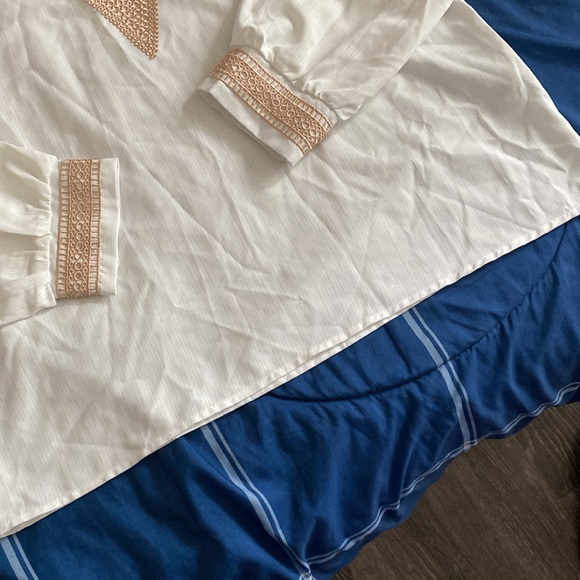 Cream Long Sleeve Blouse with V-neck embroidered Collar and cuffs - Picture 4 of 17